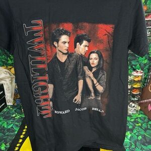 Twilight Black Graphic T-Shirt Size Small
